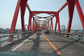 銚子大橋を渡る