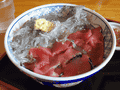 生しらす二色丼